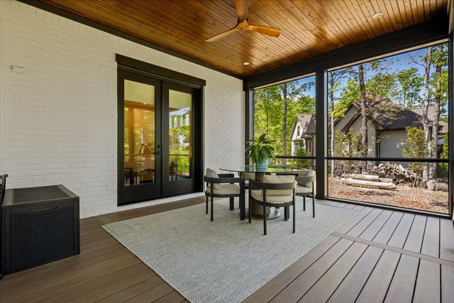 221 Lookout Crest Lane, Lookout Mountain, GA 30750
