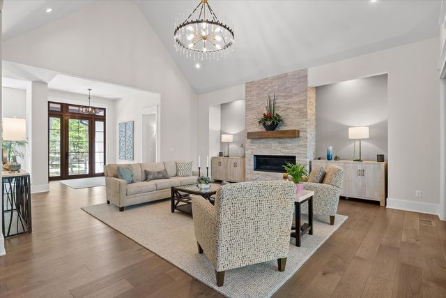 221 Lookout Crest Lane, Lookout Mountain, GA 30750