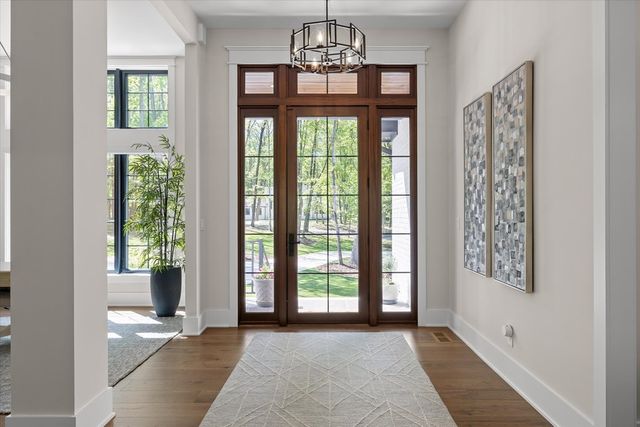 221 Lookout Crest Lane, Lookout Mountain, GA 30750