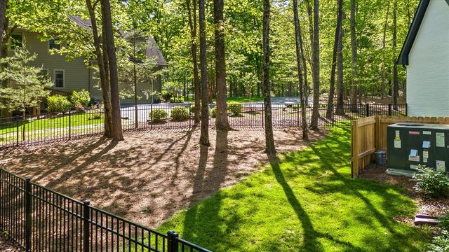 221 Lookout Crest Lane, Lookout Mountain, GA 30750