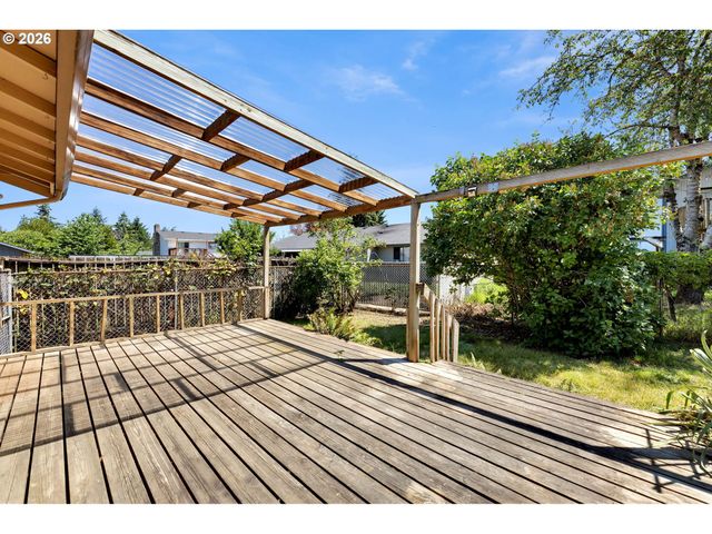207 Se 150TH Ct, Vancouver, WA 98684
