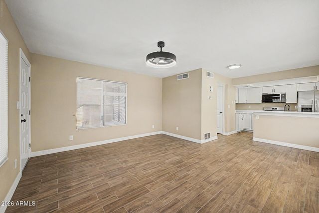 1432 W EMERALD Avenue 745, Mesa, AZ 85202