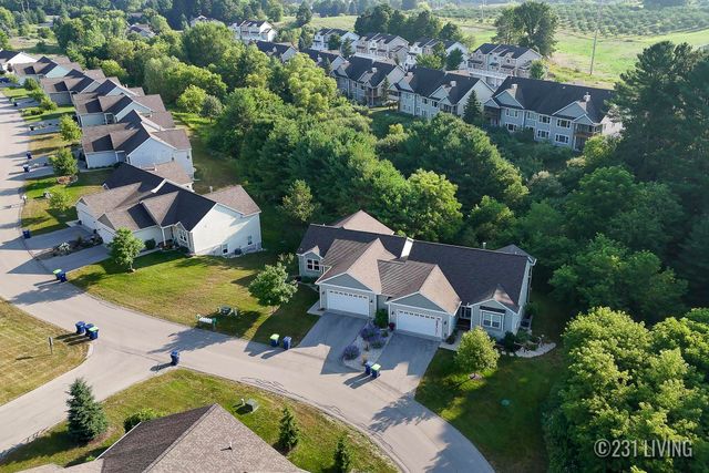 4758 Kodiak Drive, Traverse City, MI 49685