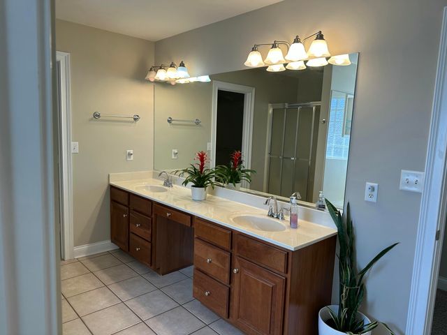 3016 Charleston Gardens Boulevard, Lexington, KY 40515