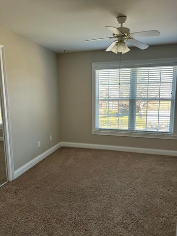 3016 Charleston Gardens Boulevard, Lexington, KY 40515