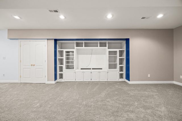 3016 Charleston Gardens Boulevard, Lexington, KY 40515