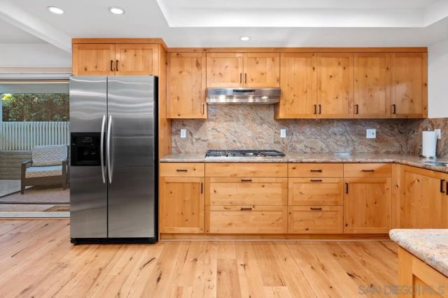 2047 CAMINITO CIRCULO NORTE, La Jolla, CA 92037