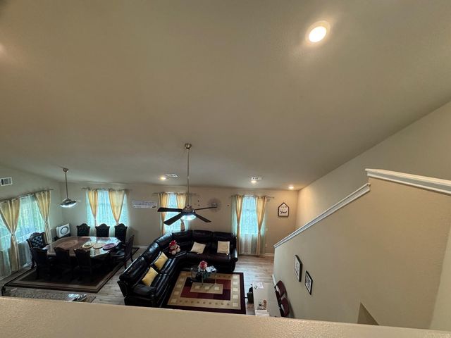 113 Queen Anne DR, Leander, TX 78641