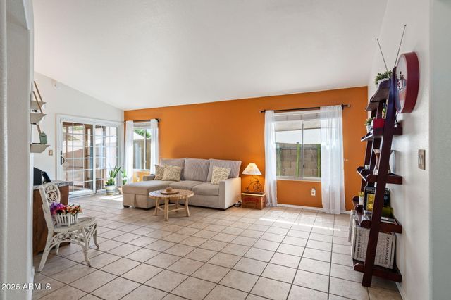 4349 E CHUCKWALLA Canyon, Phoenix, AZ 85044