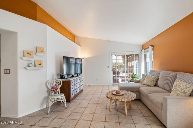 4349 E CHUCKWALLA Canyon, Phoenix, AZ 85044