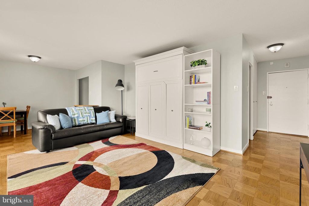 1245 4TH ST SW #E511, Washington, DC 20024