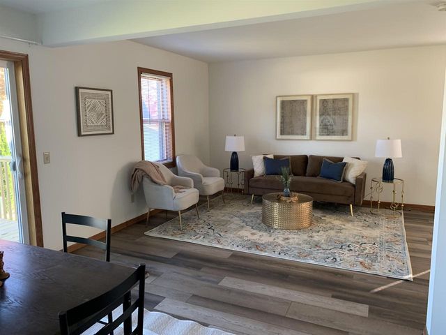 903 Clarmar Drive, Sun Prairie, WI 53590