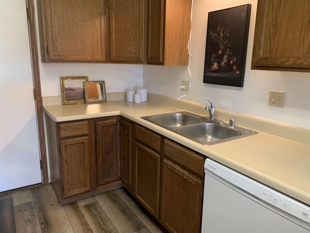 903 Clarmar Drive, Sun Prairie, WI 53590