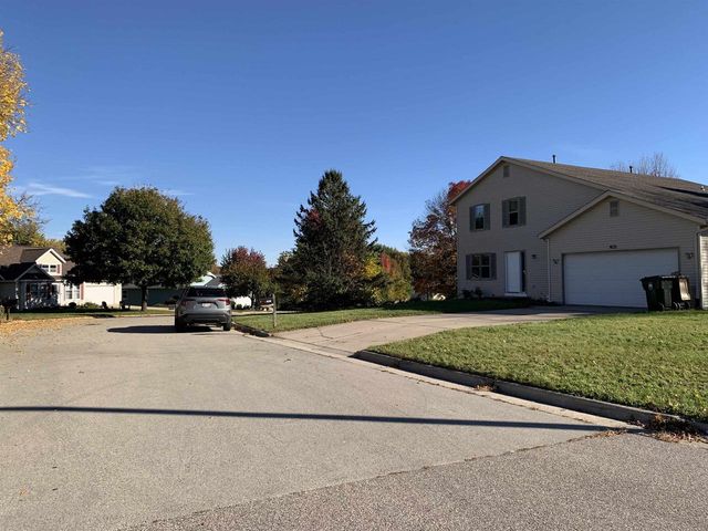 903 Clarmar Drive, Sun Prairie, WI 53590