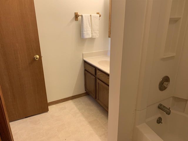 903 Clarmar Drive, Sun Prairie, WI 53590