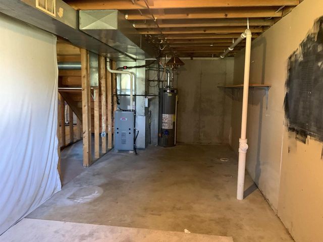 903 Clarmar Drive, Sun Prairie, WI 53590