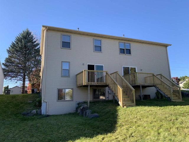 903 Clarmar Drive, Sun Prairie, WI 53590