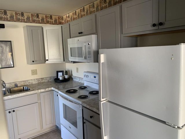 903 Clarmar Drive, Sun Prairie, WI 53590