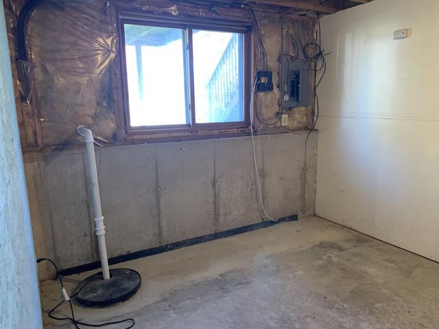 903 Clarmar Drive, Sun Prairie, WI 53590