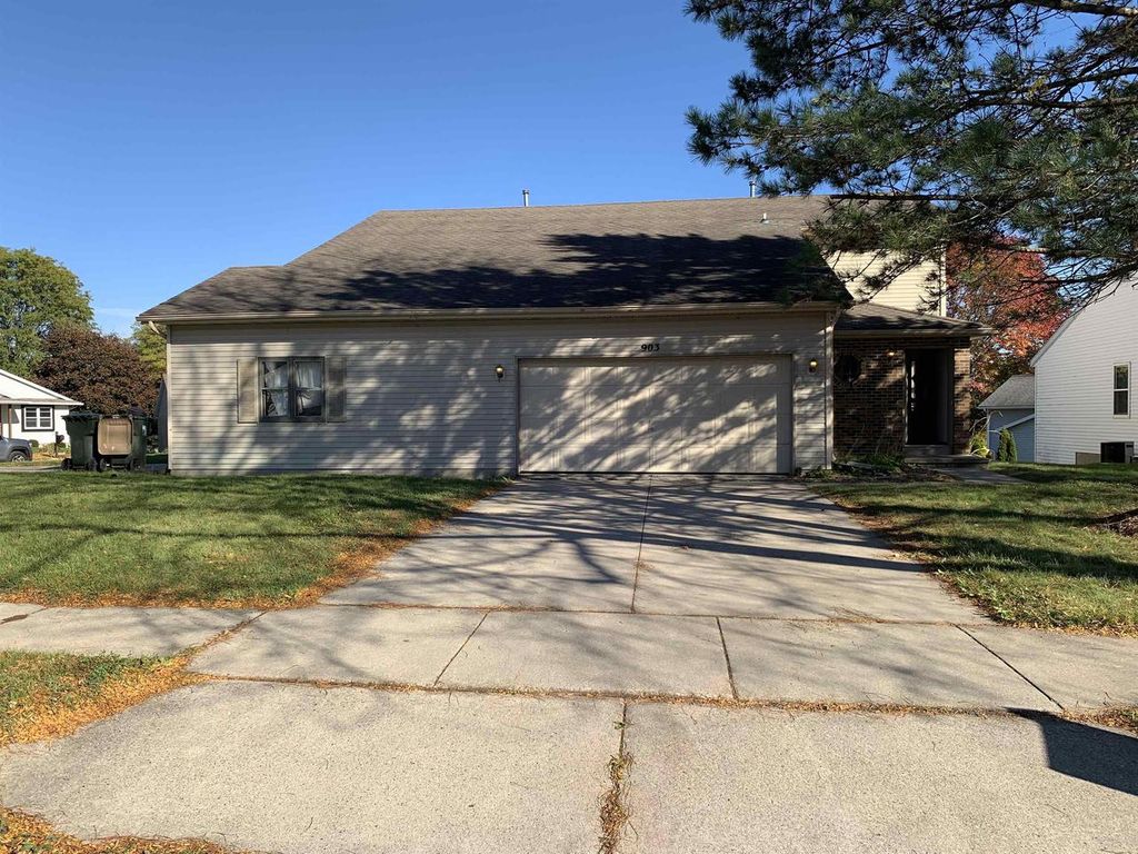903 Clarmar Drive, Sun Prairie, WI 53590