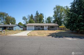 812 Dundee Road NW, Olympia, WA 98502