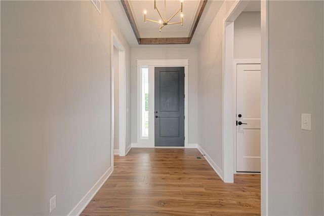 4855 NW Martin Street, Riverside, MO 64150