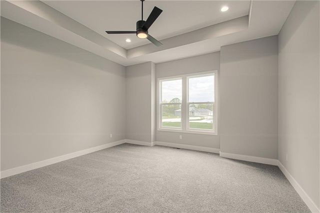 4855 NW Martin Street, Riverside, MO 64150