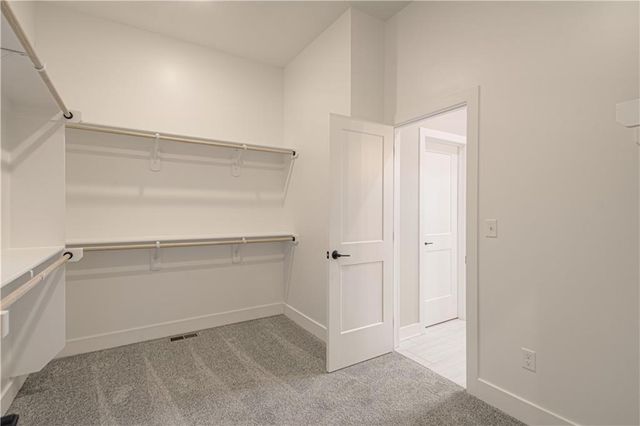 4855 NW Martin Street, Riverside, MO 64150