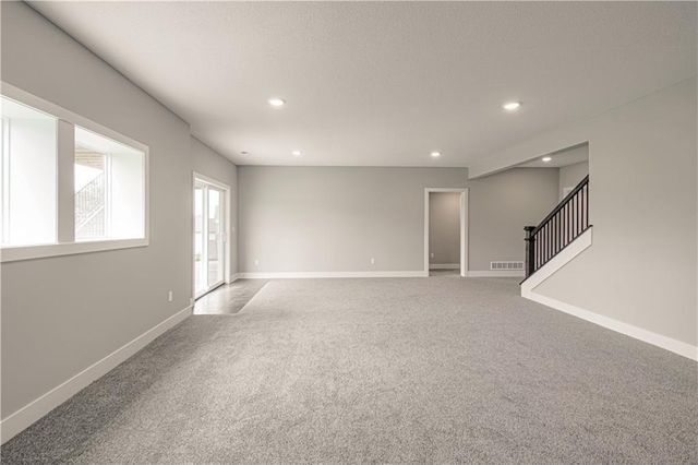 4855 NW Martin Street, Riverside, MO 64150