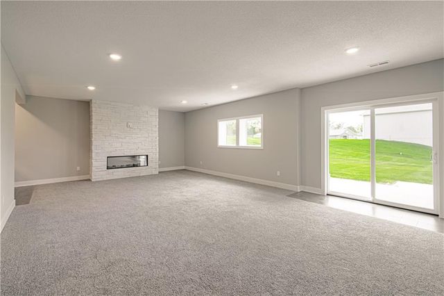 4855 NW Martin Street, Riverside, MO 64150