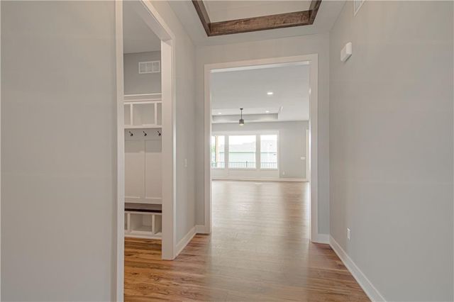 4855 NW Martin Street, Riverside, MO 64150