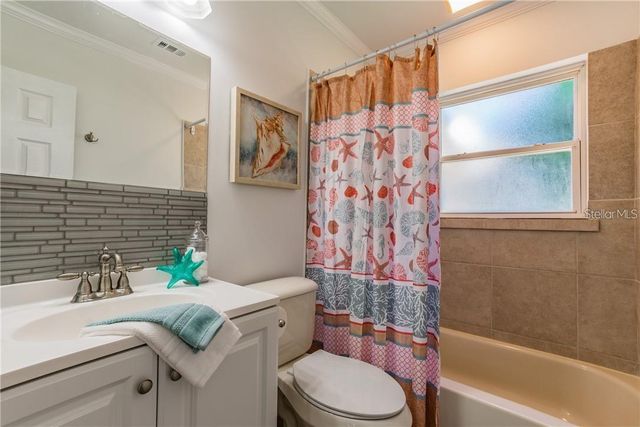 5418 11TH AVENUE S, Gulfport, FL 33707