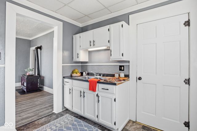 1727 Jackson Street, Anderson, IN 46016