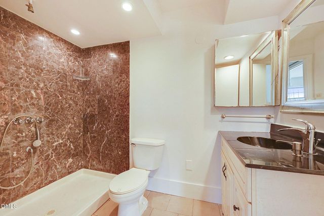 501 Jones Ferry Road Unit N9, Carrboro, NC 27510