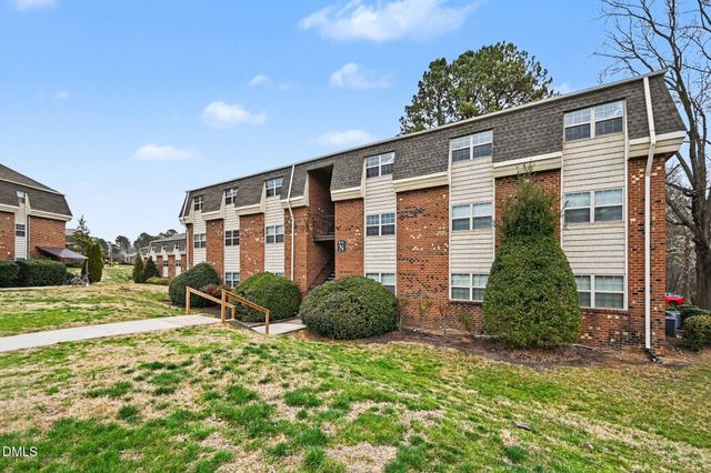501 Jones Ferry Road Unit N9, Carrboro, NC 27510