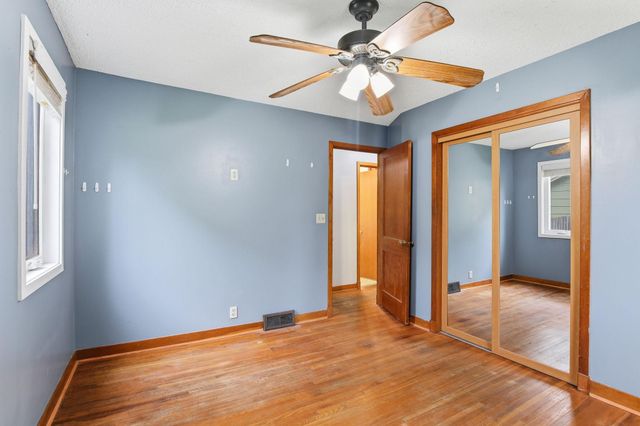 7804 Emerson Avenue N, Brooklyn Park, MN 55444