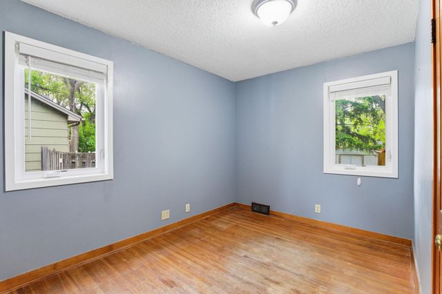7804 Emerson Avenue N, Brooklyn Park, MN 55444