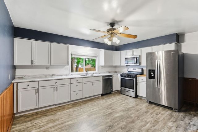 7804 Emerson Avenue N, Brooklyn Park, MN 55444