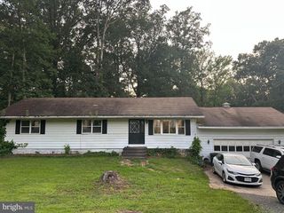 29 HILLCREST DR, Stafford, VA 22556