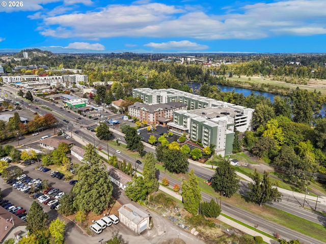 2260 E 15TH Ave, Eugene, OR 97403