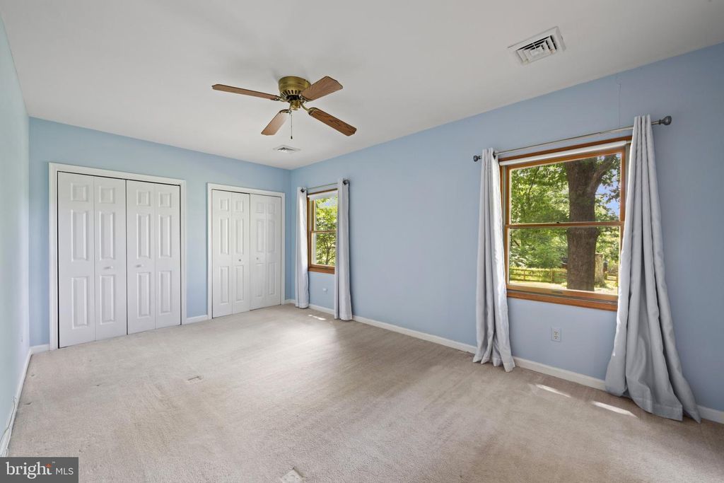 Image 24 of property listing at 29 MAPLE AVE, Catonsville, MD 21228