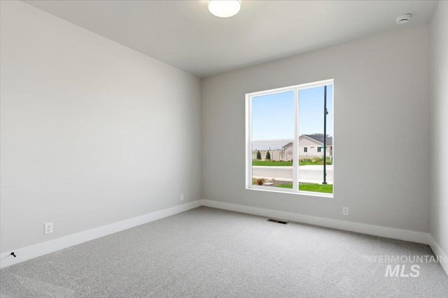 4646 E La Grande St., Nampa, ID 83687