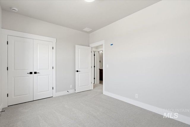 4646 E La Grande St., Nampa, ID 83687