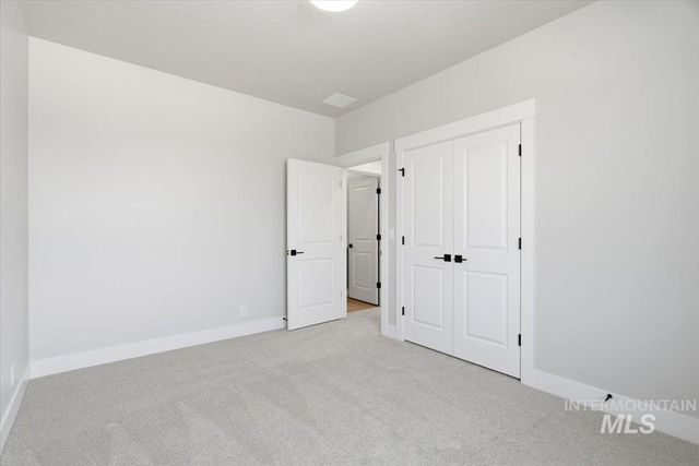 4646 E La Grande St., Nampa, ID 83687