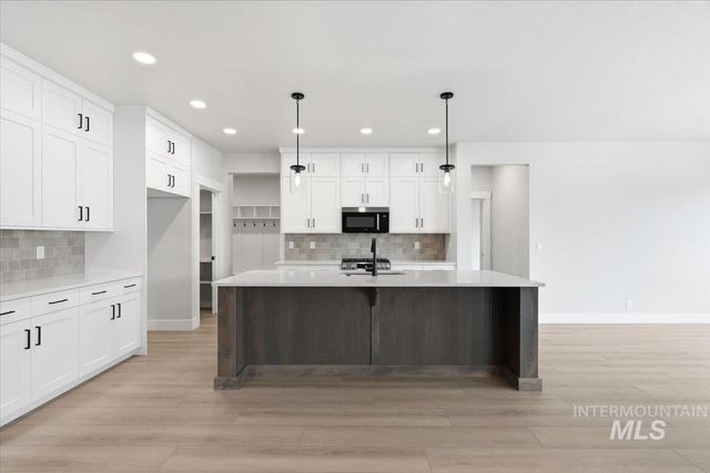 4646 E La Grande St., Nampa, ID 83687