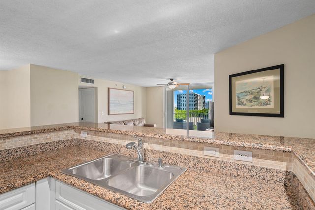 3594 S Ocean Boulevard 604, Highland Beach, FL 33487