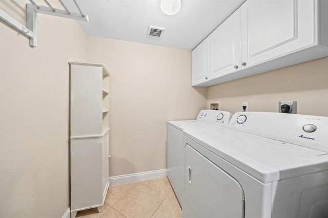 3594 S Ocean Boulevard 604, Highland Beach, FL 33487