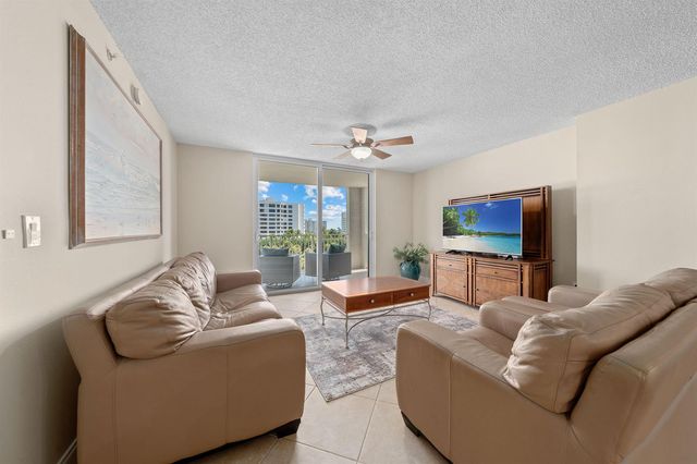 3594 S Ocean Boulevard 604, Highland Beach, FL 33487