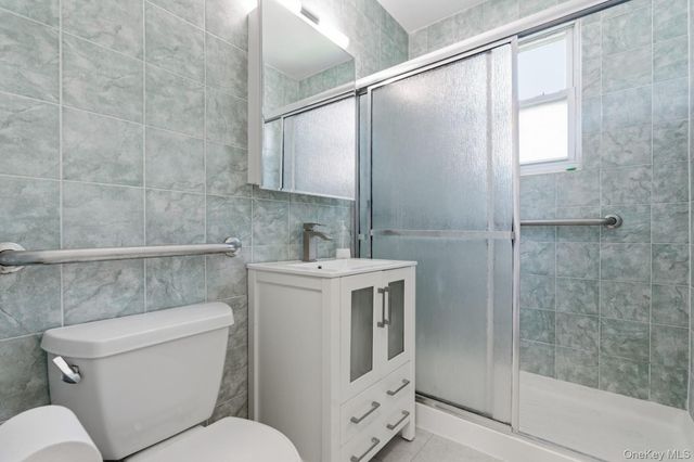 36-10 Utopia Parkway E4, Flushing, NY 11358