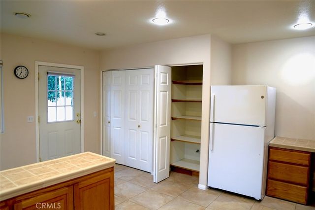 4813 Topanga Canyon, Woodland Hills, CA 91364